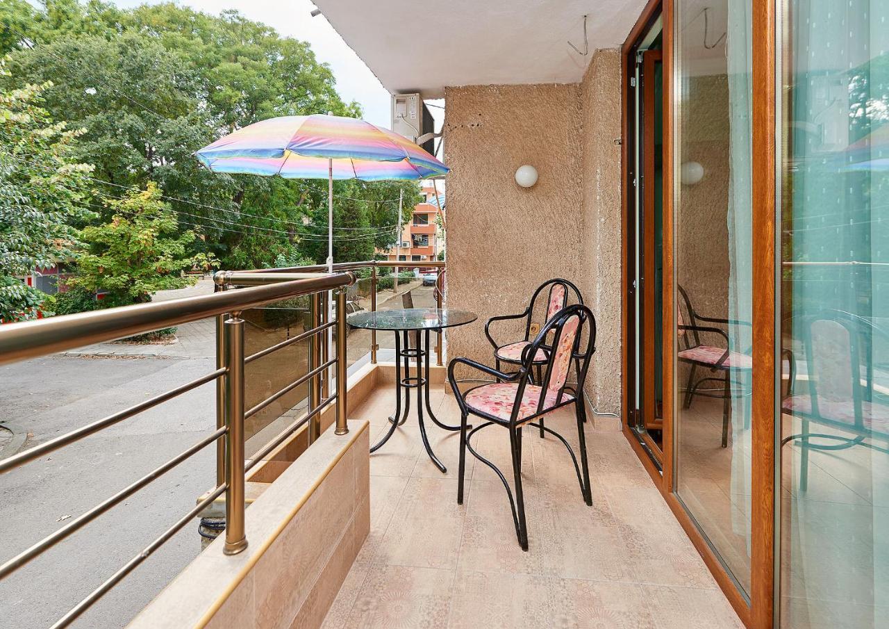 Apartment Dora Поморие Экстерьер фото